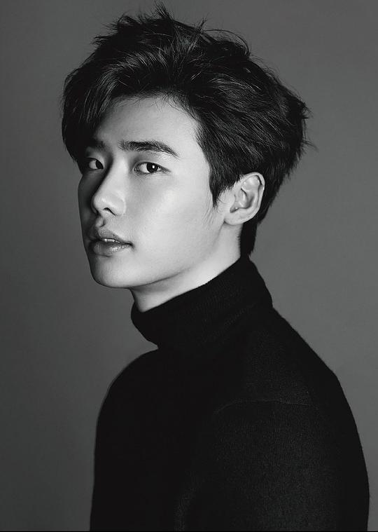 李钟硕 Jong-suk Lee照片