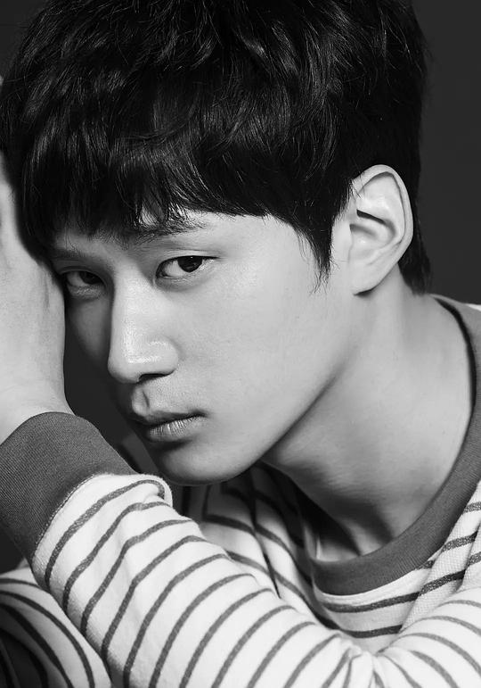 权秀贤 Soo-hyun Kwon照片