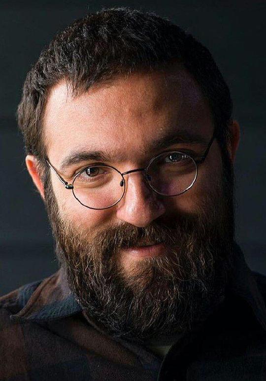 马齐亚尔·塞伊迪 Maziar Seyedi照片