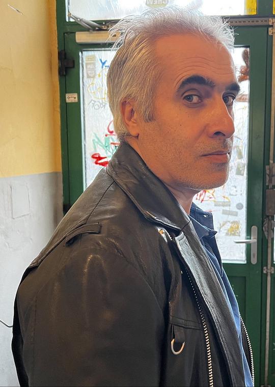 迈赫迪·巴杰斯塔尼 Mehdi Bajestani照片