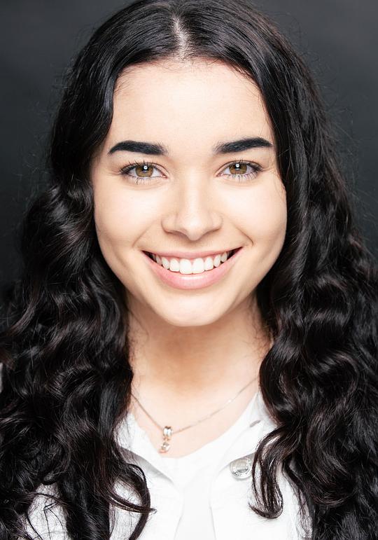 凡妮莎·埃弗里特 Vanesa Everett照片