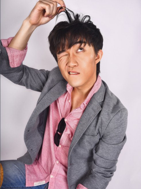 吕宇 Yu Lü照片