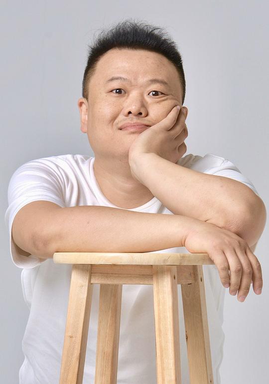 邹燚 Yi Zou照片