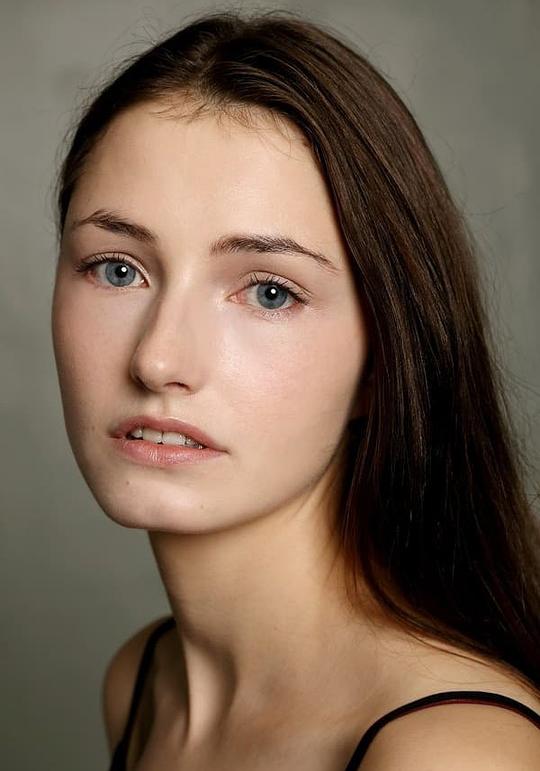 埃莉娜·杰克逊 Elina Jackson照片