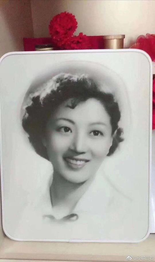 陆丽珠 Lizhu Lu照片