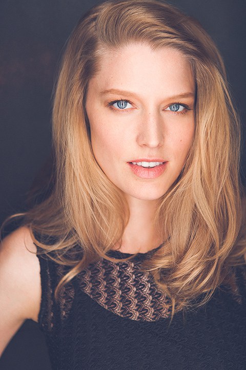 莎拉·布鲁克斯 Sarah Brooks照片