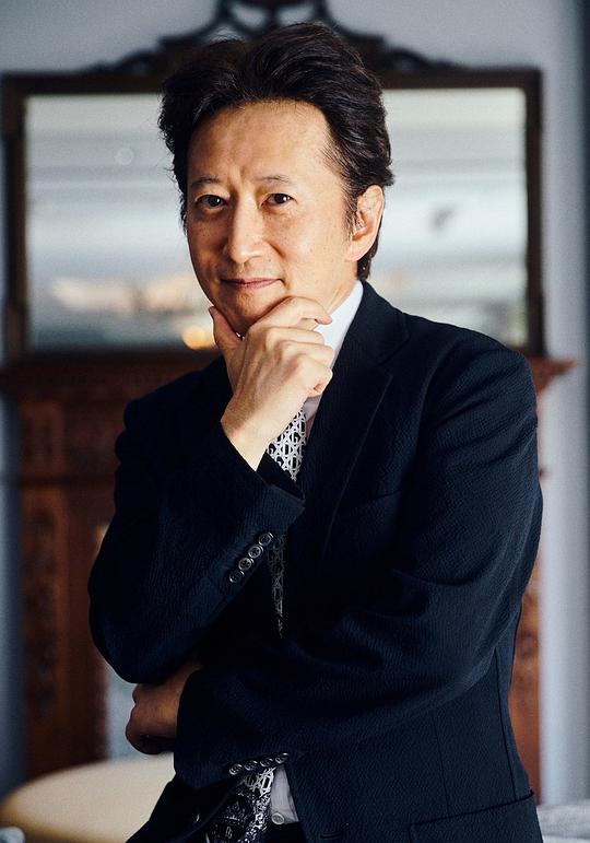荒木飞吕彦 Hirohiko Araki照片
