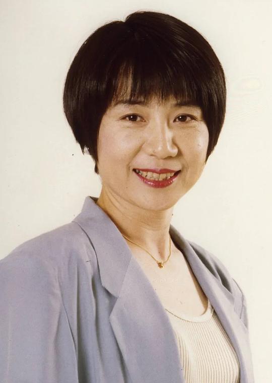 鹈饲留美子 Rumiko Ukai照片