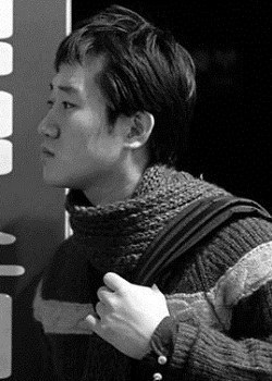 金勇完 Yong-Wan Kim照片