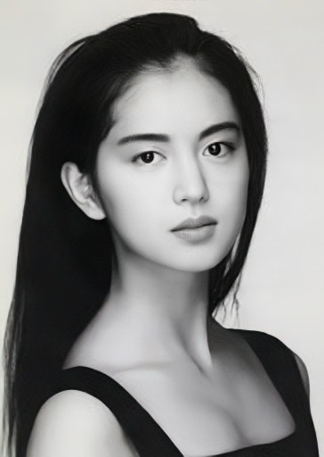 鹫尾伊沙子 Isako Washio照片