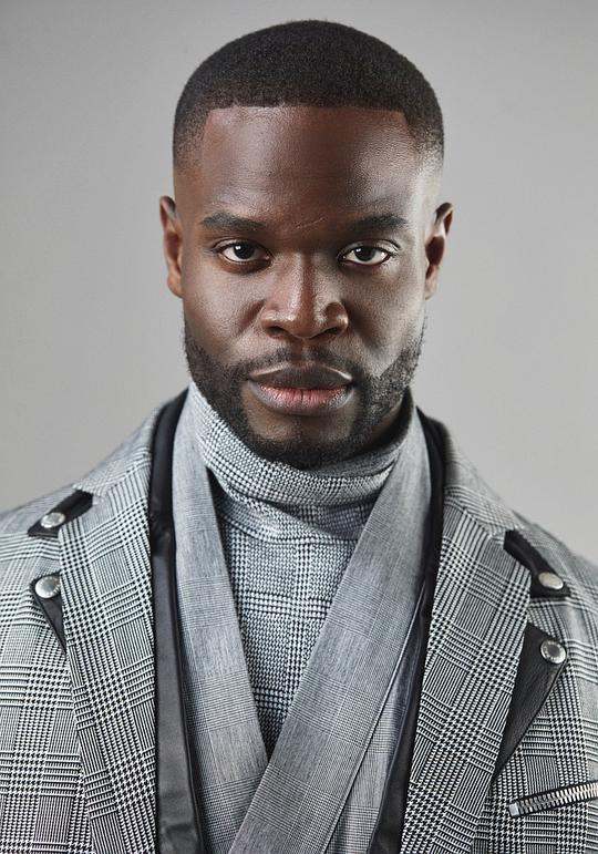 伊曼纽尔·伊马尼 Emmanuel Imani照片