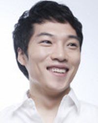 崔英佑 Yeong-woo Choi照片
