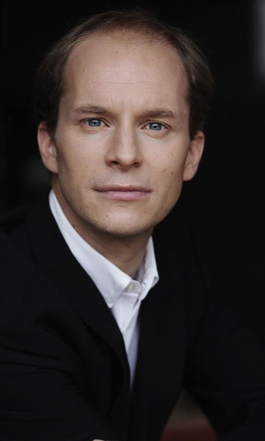 吉约姆·马奎特 Guillaume Marquet照片