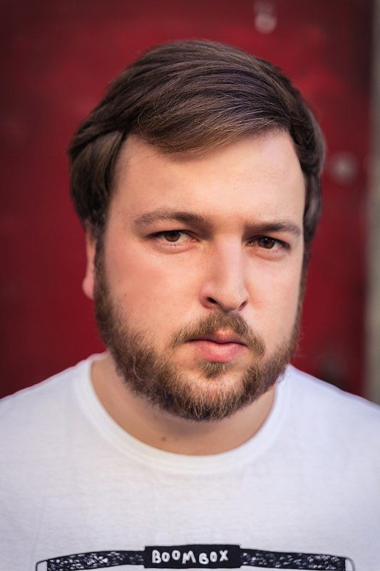 Szymon Roszak照片
