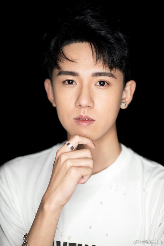 张耀 Yao Zhang照片