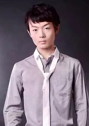 张博恒 Boheng Zhang照片