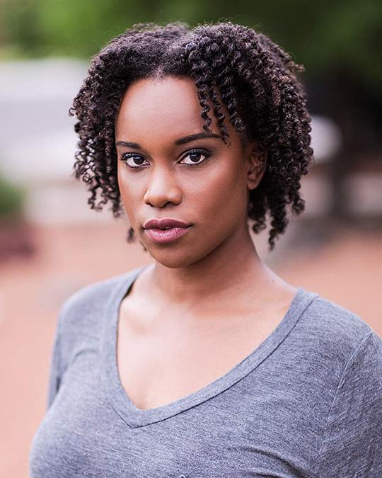 达塞尔·丹妮尔 Darcel Danielle照片