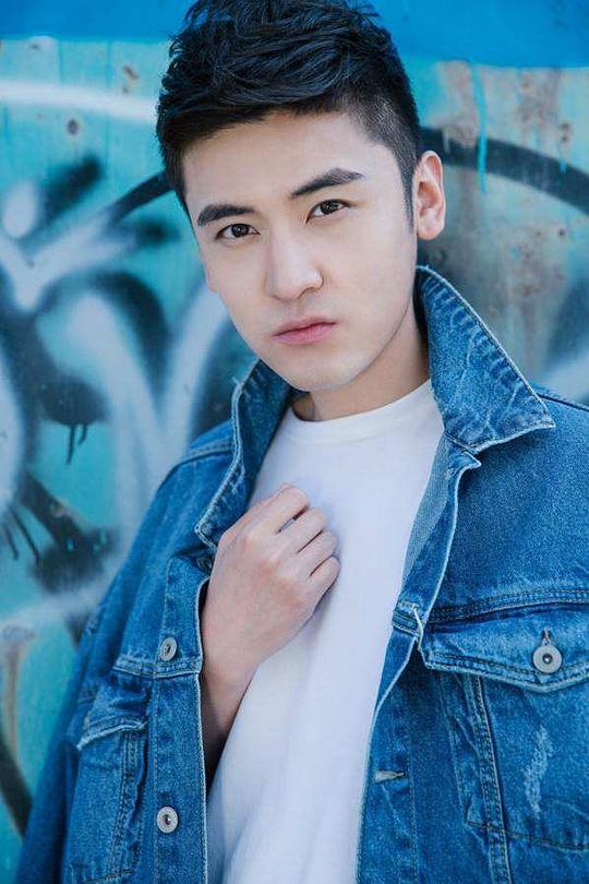 高文峰 Wenfeng Gao照片