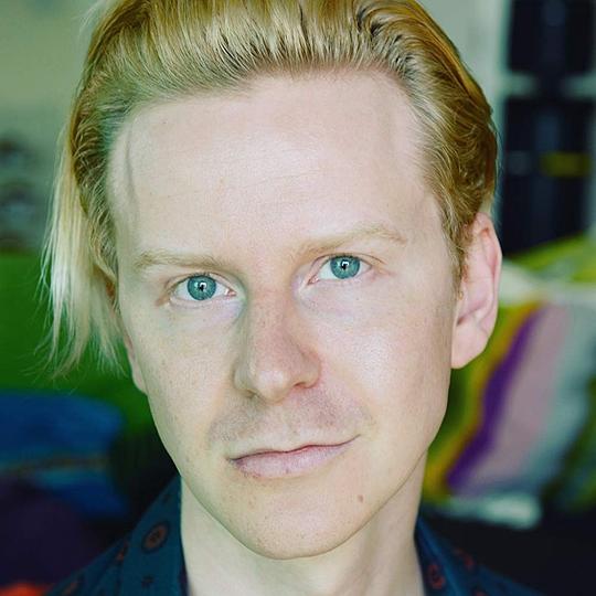 乔纳森·奇塔姆 Jonathan Cheetham照片