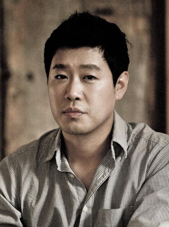 沈完俊 Shim Wan-Joon照片