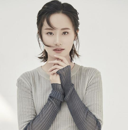 张逗逗 Doudou Zhang照片