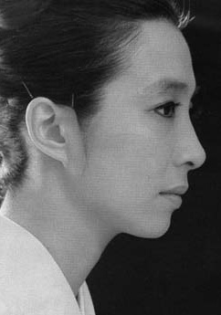 新珠三千代 Michiyo Aratama照片