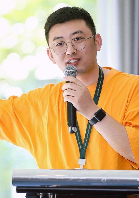 吕旭 Xu Lü照片