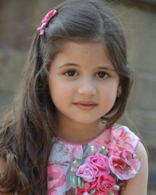 哈莎莉·马洛特拉 Harshaali Malthotra照片