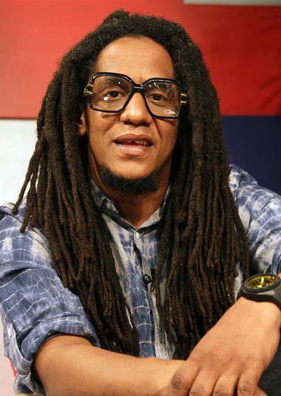 泰戈·卡德隆 Tego Calderon照片