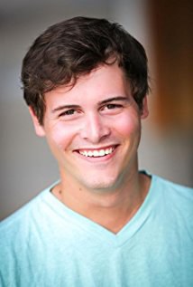 布雷迪·刘易斯 Brady Lewis照片