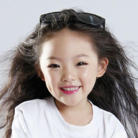 刘艺菲 Yifei Liu照片