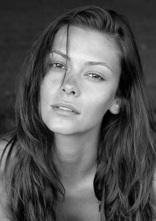 奥嘉·方达 Olga Fonda照片