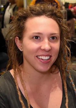 玛丽·吉布斯 Mary Gibbs照片