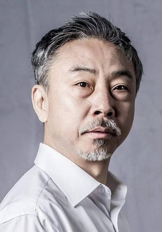 申贤宗 Hyeon-jong Sin照片