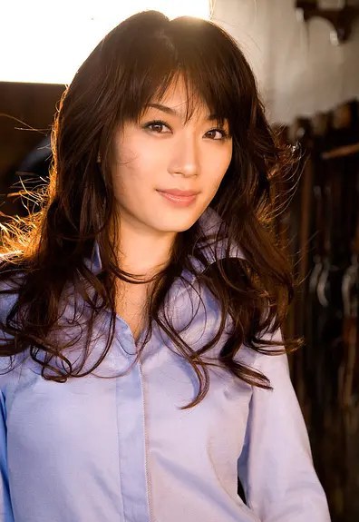 尾上绫华 Ayaka Onoue照片