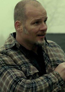 阿德里安·劳埃德·休斯 Adrian Hughes照片