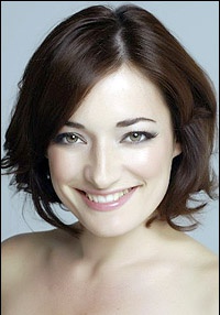 劳拉·米歇尔·凯利 Laura Michelle Kelly照片
