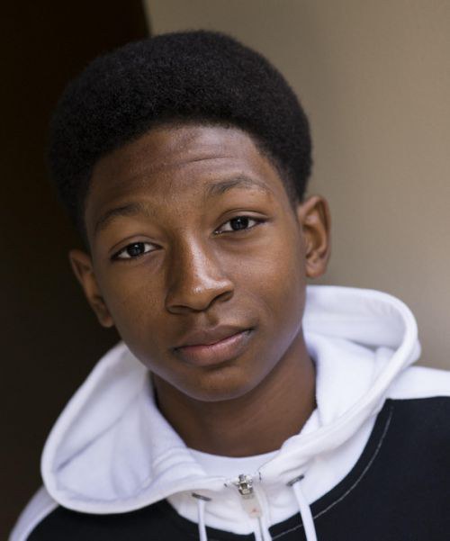 司盖兰·布鲁克斯 Skylan Brooks照片
