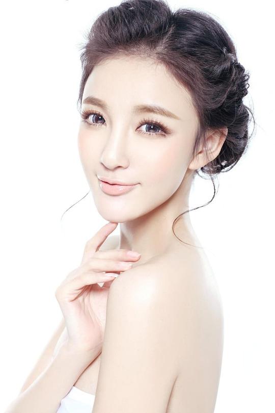 刘玥霏 Yuefei Liu照片
