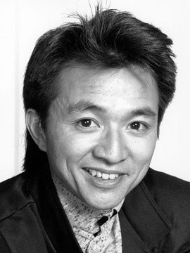 丹尼斯·邓 Dennis Dun照片