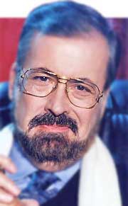 纳西索·伊班内兹·塞拉多尔 Narciso Ibáñez Serrador照片