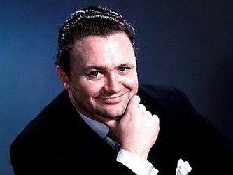 哈里·塞科姆 Harry Secombe照片