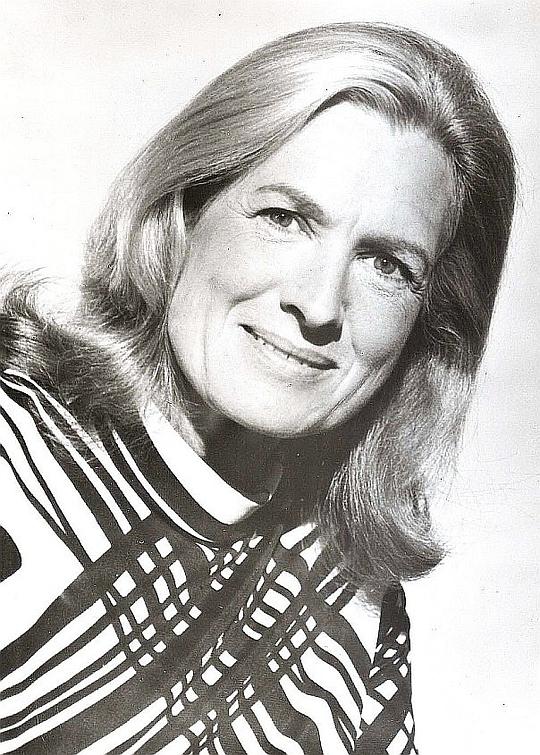 Anne Francine照片