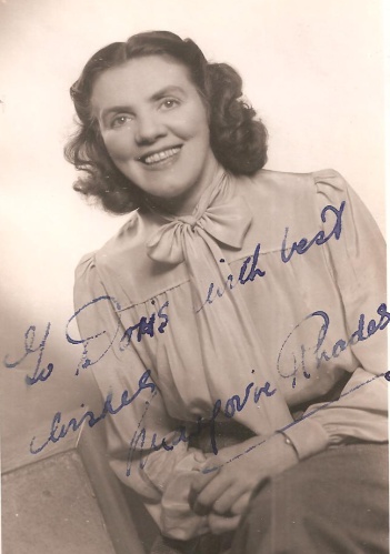 马乔里·罗德 Marjorie Rhodes照片