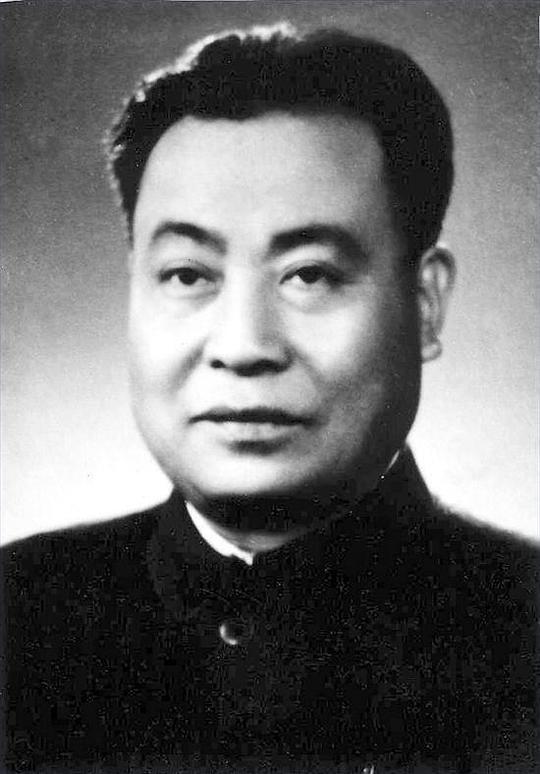 李英儒 Yingru Li照片
