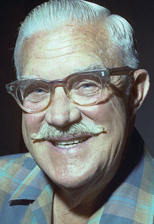 詹姆斯·麦克唐纳 James MacDonald照片