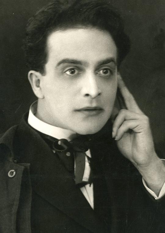 弗里德里希·费赫尔 Friedrich Feher照片