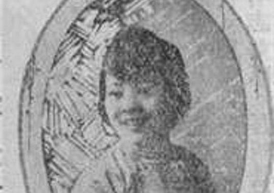 余瑛 Ying Yu照片