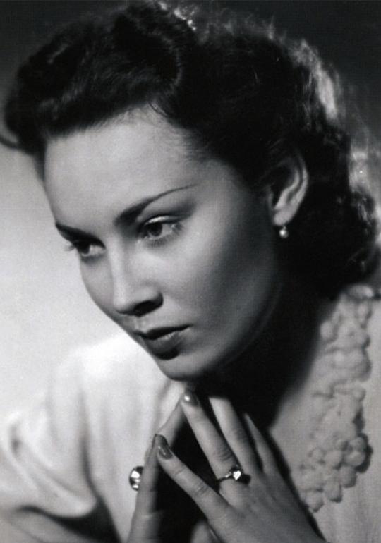 莉妲·巴洛瓦 Lída Baarová照片