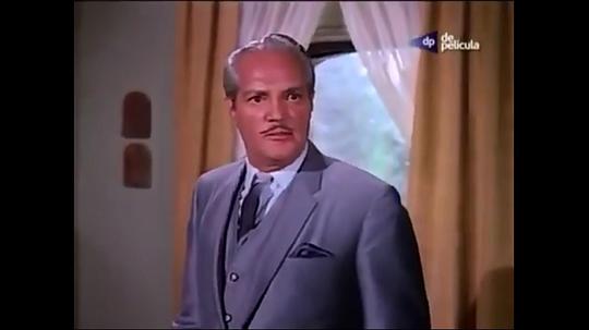 Roberto Cañedo照片